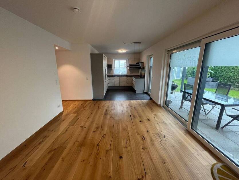 NEUBAU 2023! 3-Zimmer-Wohnung mit Gartenanteil in Fürth-Stadeln