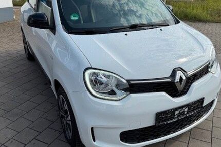 Renault Twingo 28.100 km 10.699 &euro; Nürnberg 90475