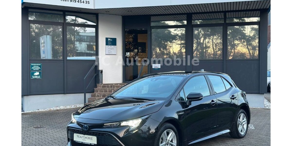 Toyota Corolla 43.551 km 18.996 &euro; Fürth 90765