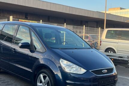 Ford Galaxy 246.556 km 1.799 &euro; Nürnberg 90439