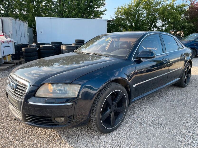 Audi A8 325.000 km 4.100 € Nürnberg 90427