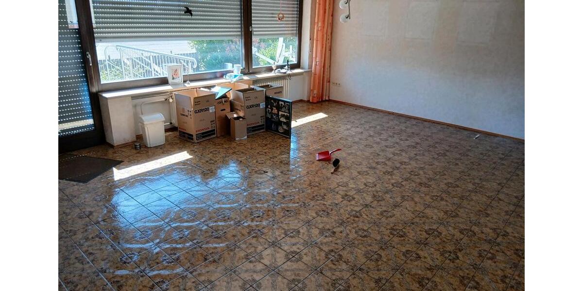 Einfamilienhaus Baiersdorf - 8 Zimmer, 180 m&sup2;, 575.000&euro; | Angebot:26355207