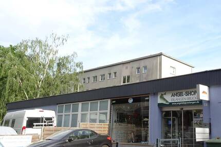 PROVISIONSFREIE Laden-Bürofläche im EG + UG in Erlangen-Bruck zimmer