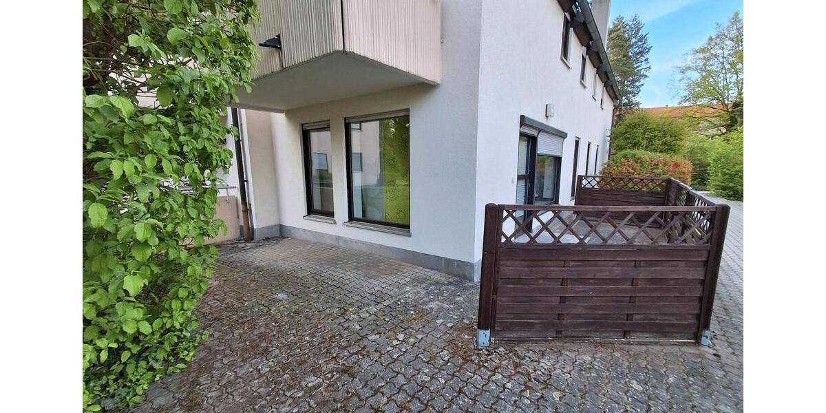 Erdgeschoßwohnung Erlangen Am Anger - 2 Zimmer, 40 m&sup2;, 700&euro; | Angebot:26678807