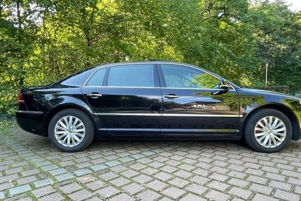VW Phaeton 388.000 km 6.900 € Roßtal 90574