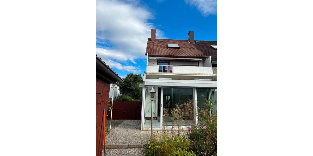 Reihenhaus Nürnberg Schnepfenreuth - 5 Zimmer, 107 m&sup2;, 690.000&euro; | Angebot:25321916