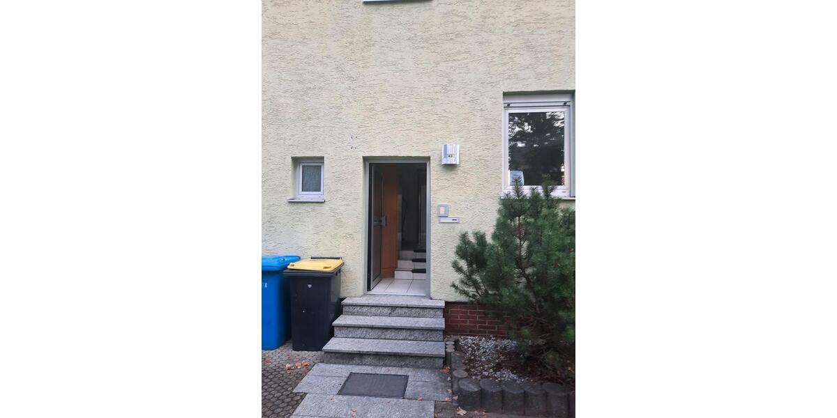 Reihenhaus Nürnberg Eibach - 6 Zimmer, 120 m&sup2;, 1.750&euro; | Angebot:27613214