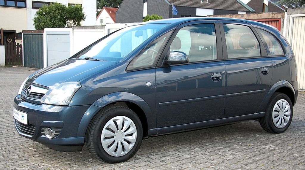Opel Meriva 182.000 km 2.680 &euro; Feucht 90537