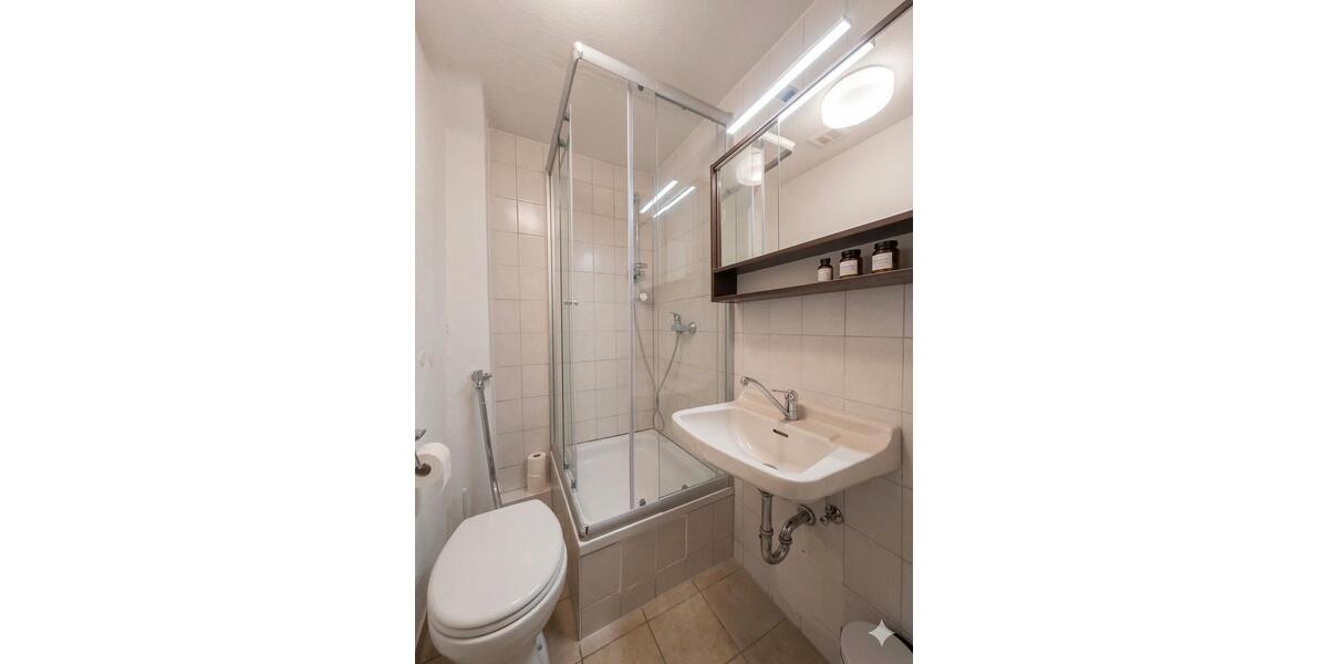 Dachgeschoßwohnung Fürth Bislohe - 2 Zimmer, 44 m&sup2;, 350&euro; | Angebot:26252417