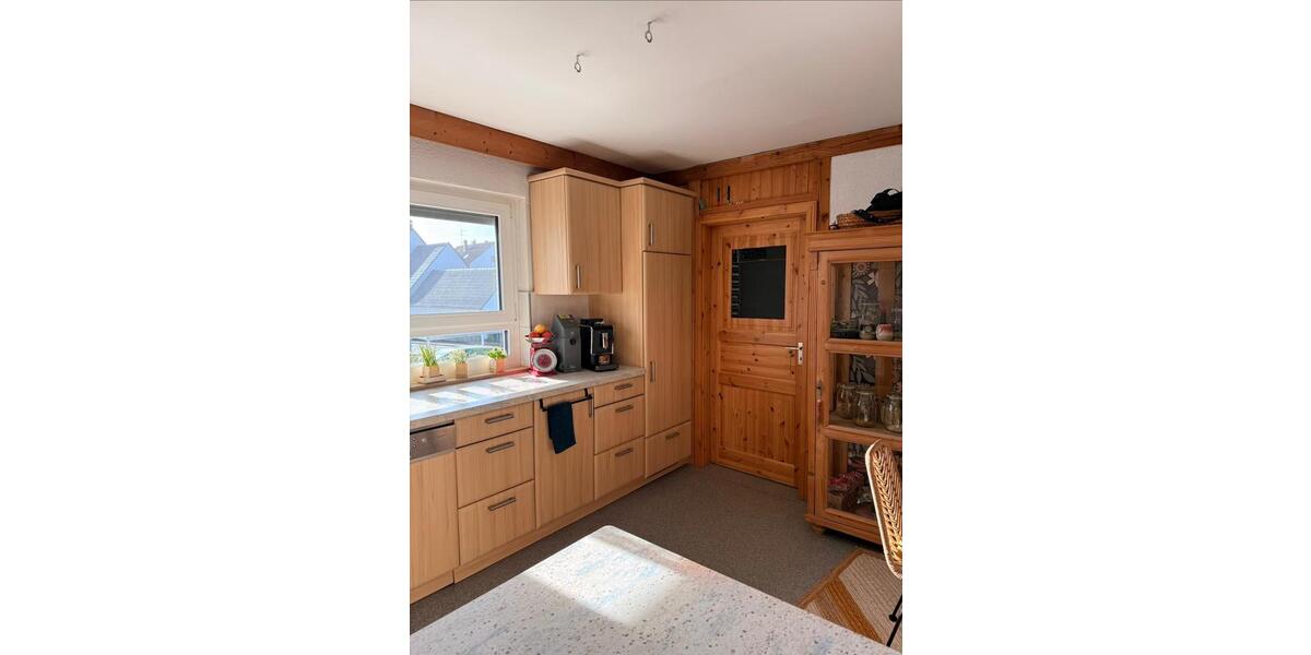Etagenwohnung Schwanstetten - 5.5 Zimmer, 140 m&sup2;, 467.000&euro; | Angebot:26085992