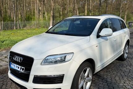 Audi Q7 198.000 km 12.100 &euro; Fürth 90762