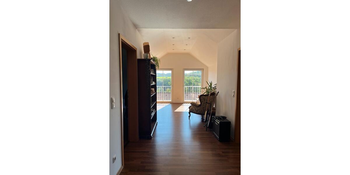Einfamilienhaus Altdorf bei Nürnberg - 4.5 Zimmer, 150 m&sup2;, 1.500&euro; | Angebot:26640561