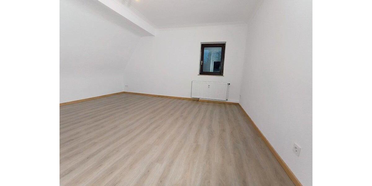 Etagenwohnung Nürnberg Almoshof - 2 Zimmer, 68 m&sup2;, 880&euro; | Angebot:26365048