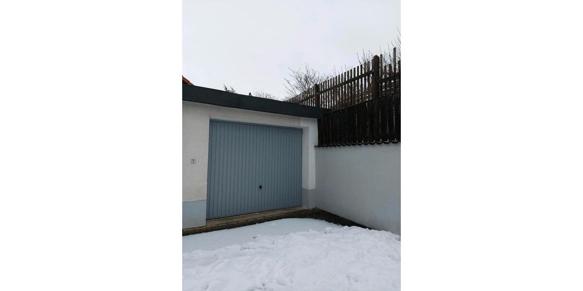 Großzügige 4-Zimmer-Wohnung mit Balkon & Garage in Roth 4 zimmer