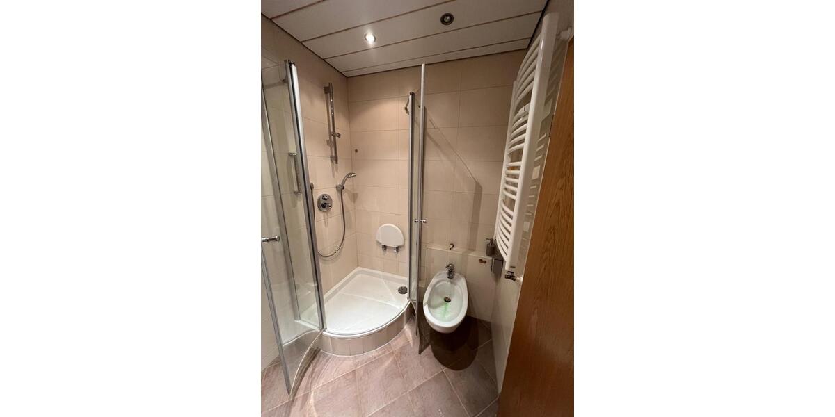 Etagenwohnung Fürth Eigenes Heim - 3 Zimmer, 90 m&sup2;, 1.200&euro; | Angebot:26688599