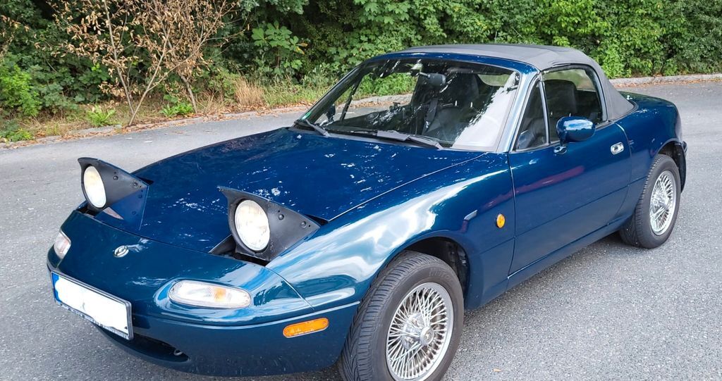 Mazda MX-5 95.000 km 12.490 € Lauf 91207