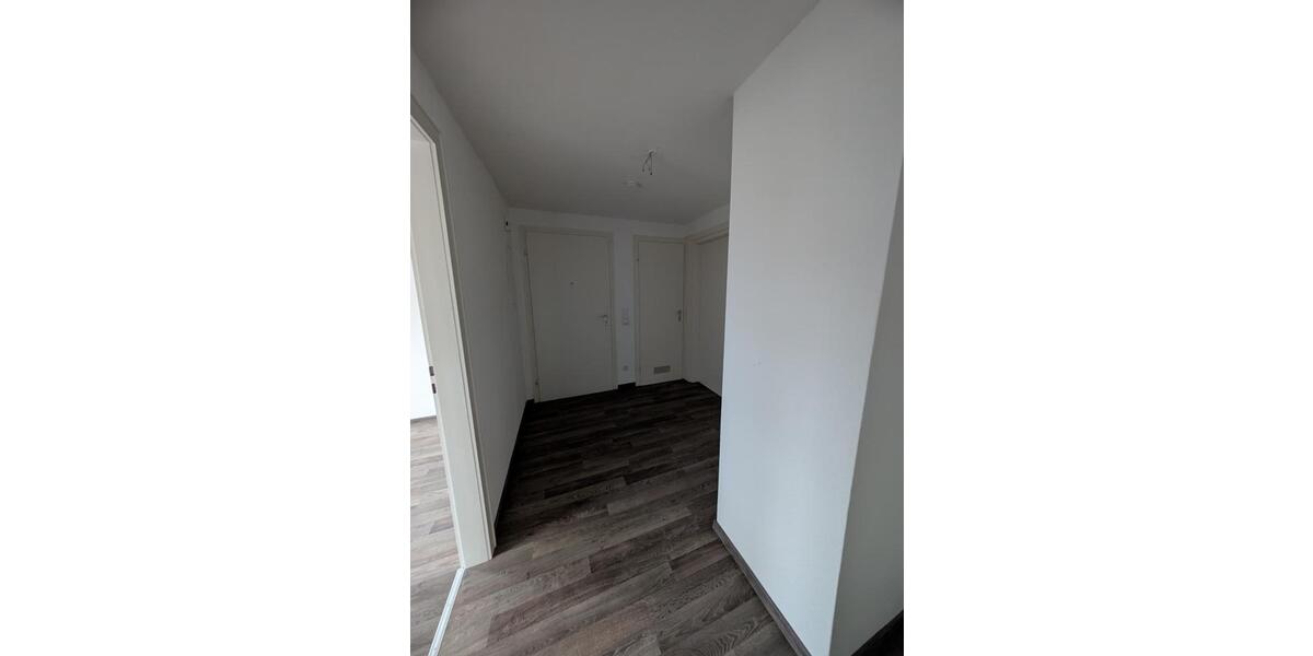 Dachgeschoßwohnung Nürnberg Gibitzenhof - 2.5 Zimmer, 72 m&sup2;, 830&euro; | Angebot:25650918
