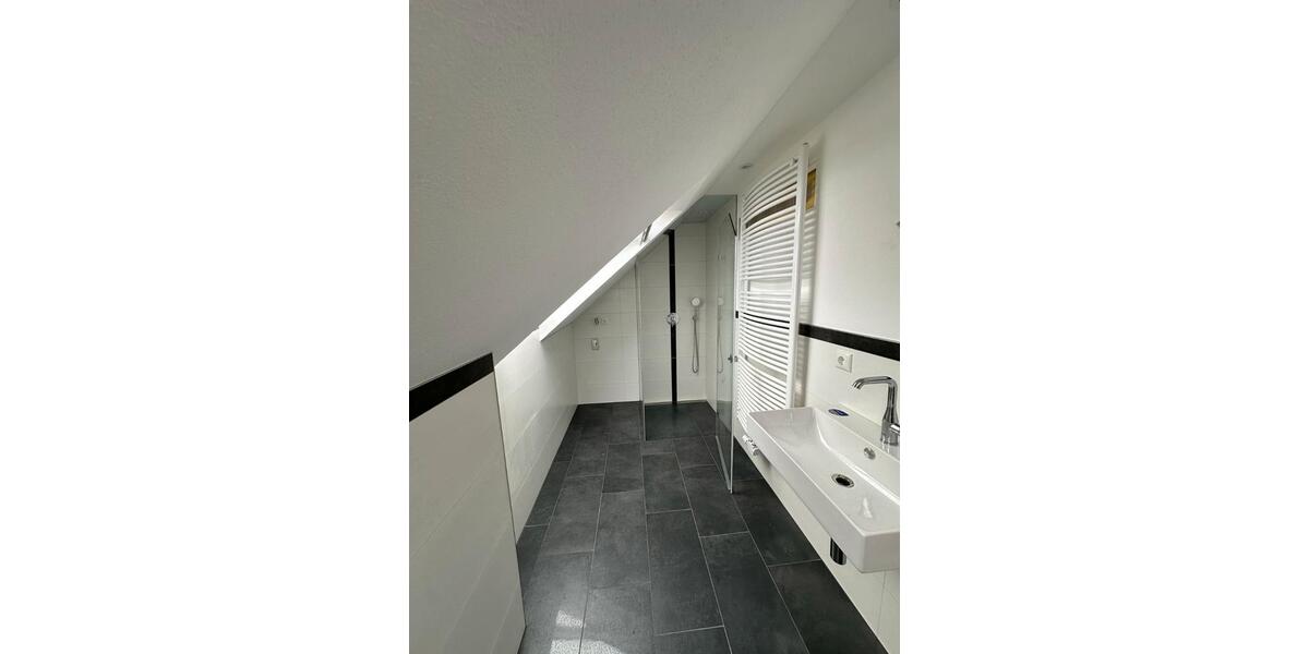 Dachgeschoßwohnung Oberasbach - 3 Zimmer, 51 m&sup2;, 199.000&euro; | Angebot:26995670