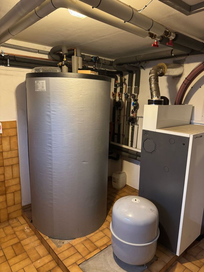 Provisionsfrei* Kinderfreundliches, sehr helles EFH für eine große Familie mit 2 separaten Wohnungen - OHNE MAKLER 6 zimmer