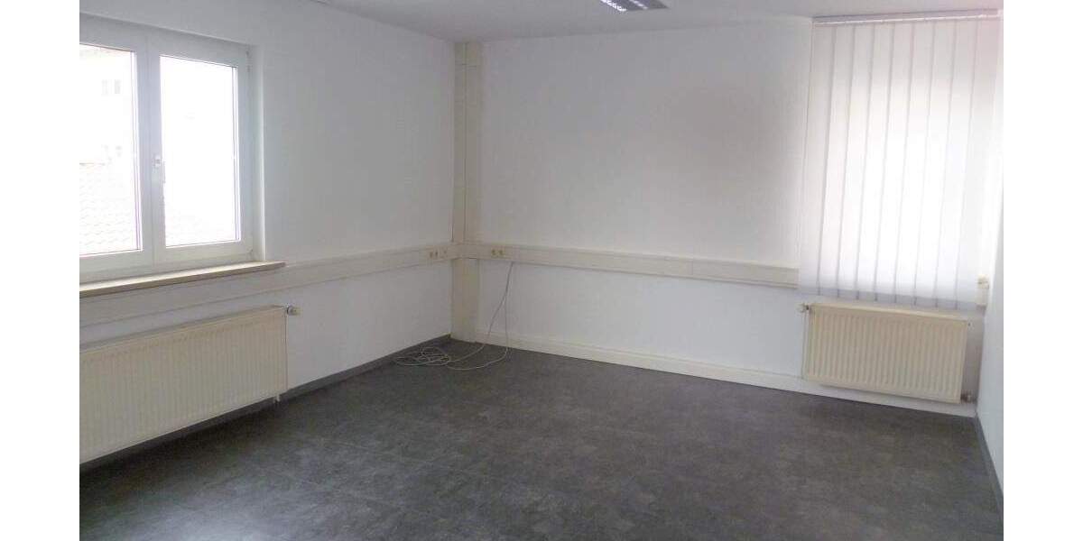 Gewerbeobjekt Nürnberg Eibach - 3 Zimmer, 65 m&sup2;, 590&euro; | Angebot:25780548