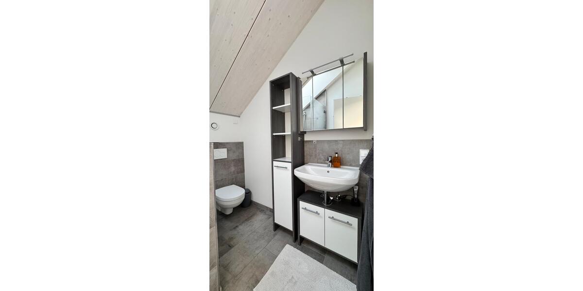 Reihenhaus Herzogenaurach - 2 Zimmer, 50 m&sup2;, 925&euro; | Angebot:25523076