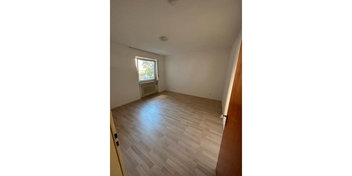 Hochparterre Nürnberg Rabus - 2 Zimmer, 52 m&sup2;, 620&euro; | Angebot:26422224