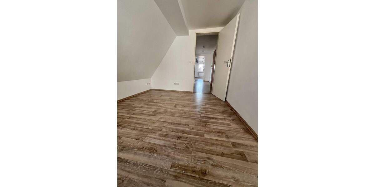 Etagenwohnung Nürnberg Schniegling - 3 Zimmer, 62 m&sup2;, 269.000&euro; | Angebot:25385869