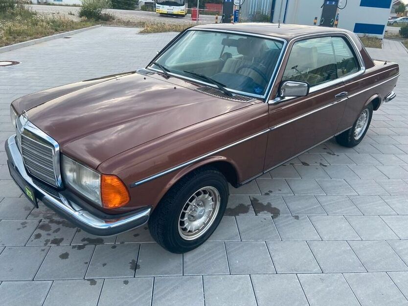 230