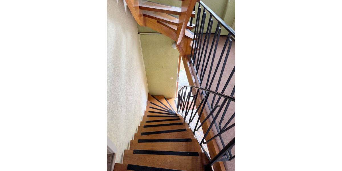 Mehrfamilienhaus, Wohnhaus Roßtal - 5 Zimmer, 152 m&sup2;, 580.000&euro; | Angebot:25686642