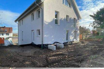 Wohnung Fürth Vach - 4 Zimmer, 121 m&sup2;, 1.740&euro; | Angebot:25213205