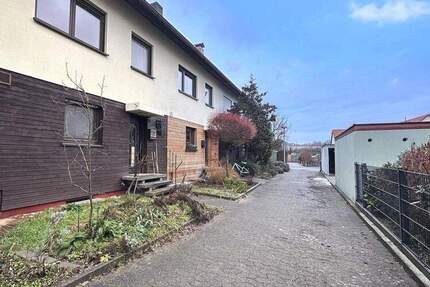 Hier entsteht Ihr Zuhause - Reihenmittelhaus in 90513 Zirndorf 5 zimmer