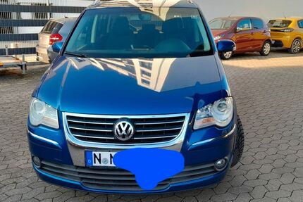 VW Touran 351.500 km 4.750 &euro; Nurnberg 90419