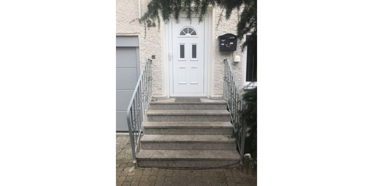 Etagenwohnung Nürnberg Almoshof - 4 Zimmer, 110 m&sup2;, 1.200&euro; | Angebot:24818035