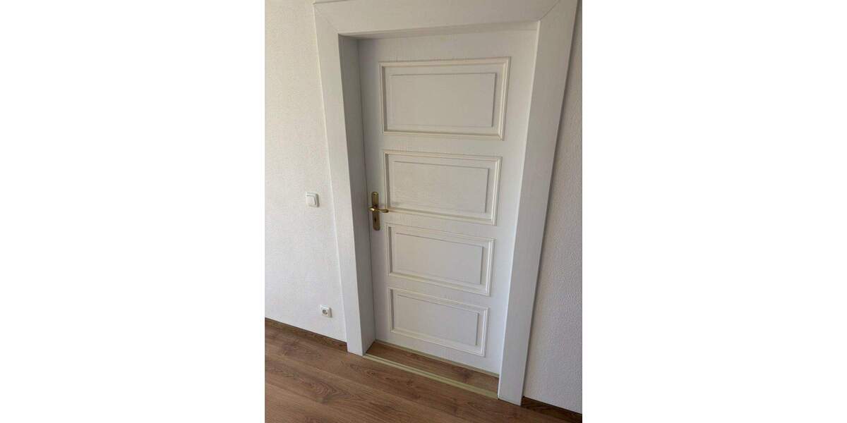 Mehrfamilienhaus, Wohnhaus Heroldsbach Poppendorf - 8 Zimmer, 208 m&sup2;, 2.300&euro; | Angebot:25339642