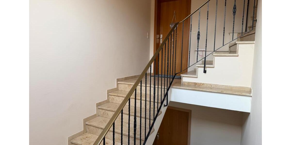 Mehrfamilienhaus, Wohnhaus Schwabach - 8 Zimmer, 238 m&sup2;, 615.000&euro; | Angebot:26058996