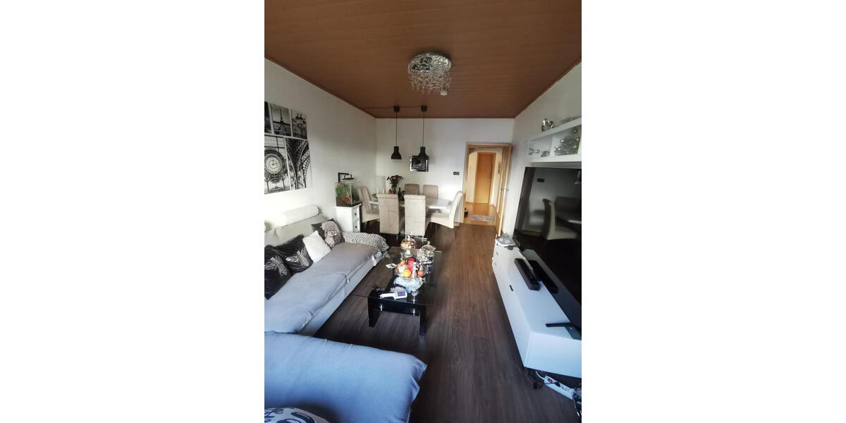 Etagenwohnung Nürnberg Hasenbuck - 3 Zimmer, 73 m&sup2;, 1.200&euro; | Angebot:27603972