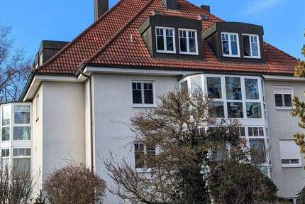 Wohnung Erlangen Innenstadt - 2 Zimmer, 62 m&sup2;, 680&euro; | Angebot:25798662