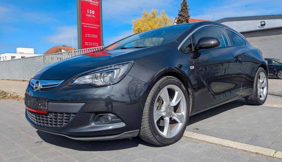 Opel Astra 77.500 km 8.990 € Nürnberg 90431