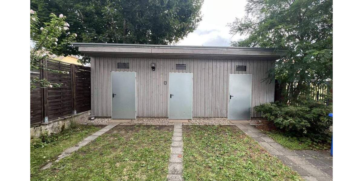 Moderne 3-Zimmer-Erdgeschoss-Wohnung mit Gartenanteil und PKW-Stellplatz in Nürnberg-Schniegling 3 zimmer