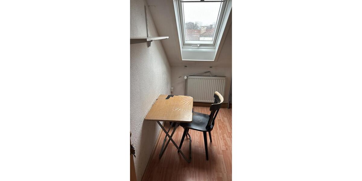Dachgeschoßwohnung Nürnberg Gärten hinter der Veste - 1 Zimmer, 7 m&sup2;, 320&euro; | Angebot:26459651