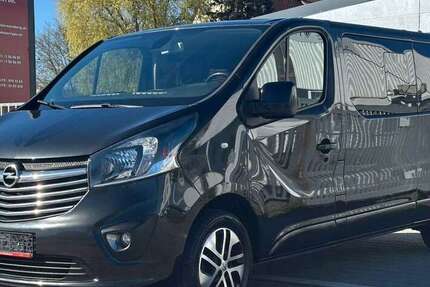 Opel Vivaro 93.000 km 19.990 &euro; Nürnberg 90431
