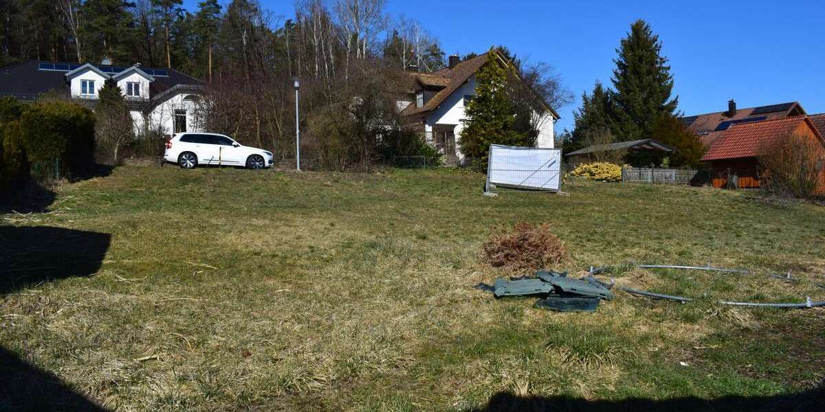 Grundstück Berg bei Neumarkt in der Oberpfalz - 269.000&euro; | Angebot:13097738