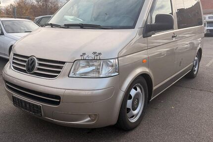 VW T5 Transporter 264.000 km 7.900 &euro; Nürnberg 90441