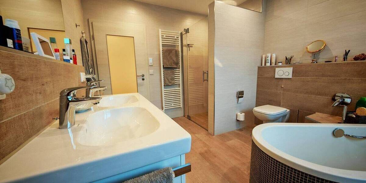 Reihenmittelhaus ALTDORF B. NUERNBERG Altdorf - 4 Zimmer, 125 m&sup2;, 649.000&euro; | Angebot:26875144