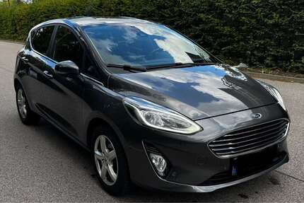 Ford Fiesta 65.000 km 7.999 € Nürnberg 90475