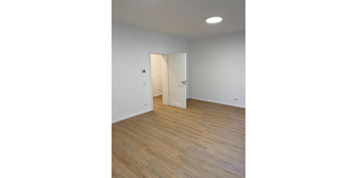 Etagenwohnung Nürnberg Gleißhammer - 2 Zimmer, 71 m&sup2;, 292.500&euro; | Angebot:27021352