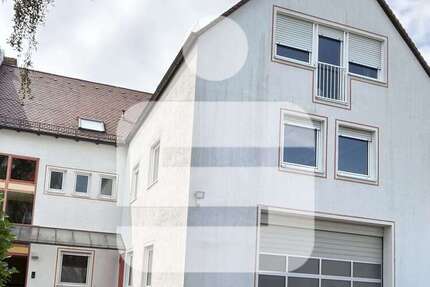 Haus Nürnberg Schnepfenreuth - 13 Zimmer, 143 m&sup2;, 1.100.000&euro; | Angebot:27216827