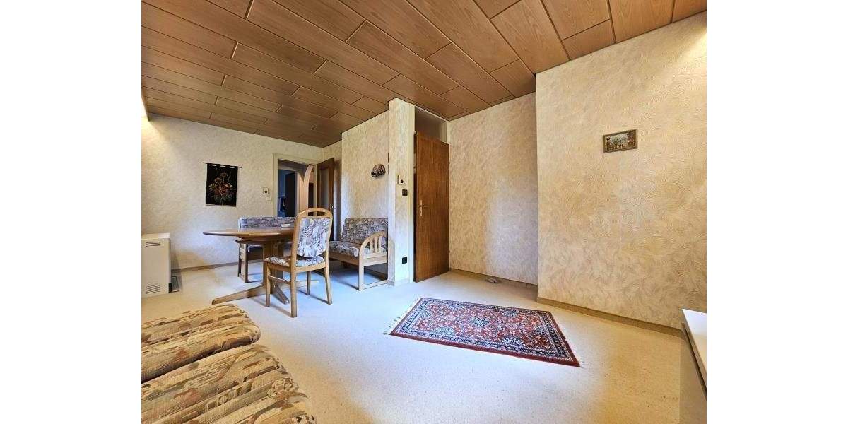Etagenwohnung Neunkirchen - 3 Zimmer, 86 m&sup2;, 218.000&euro; | Angebot:25699450