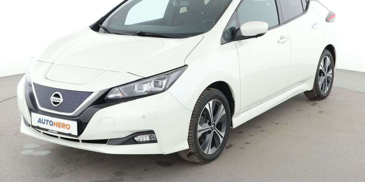 Nissan Leaf 49.183 km 16.710 &euro; Nürnberg 90441