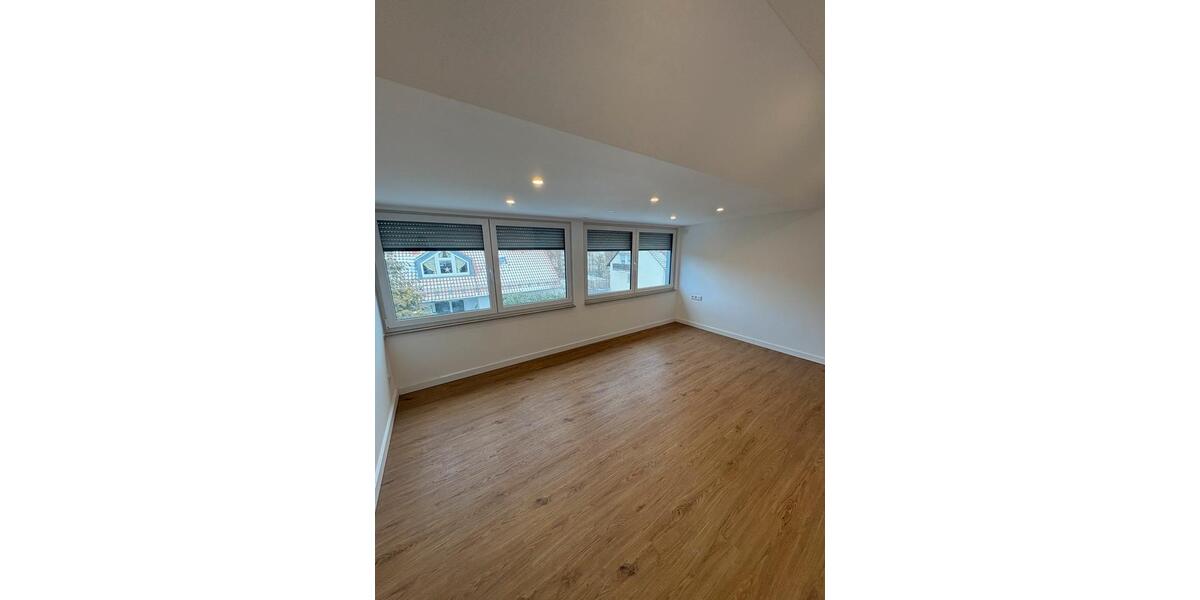 Moderne 3,5-Zimmer-Dachgeschosswohnung in der Rechenberganlage 3.5 zimmer